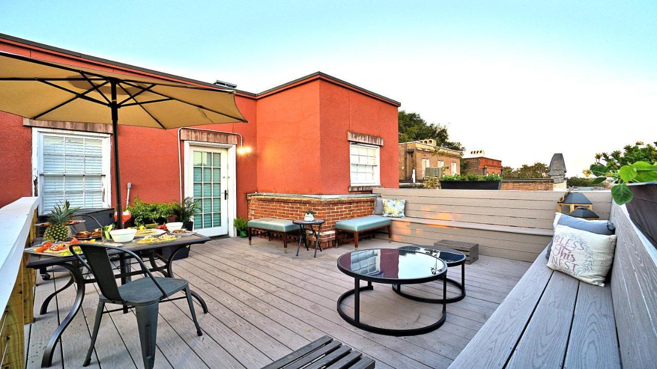 Sprawling Penthouse With Rooftop Deck Blocks From The River Savannah Dış mekan fotoğraf